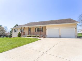 631 Terrace Ct, Monticello, WI 53570
