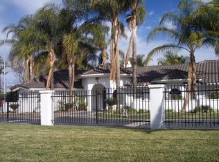 6870 Canyon Hill Dr, Riverside, CA 92506