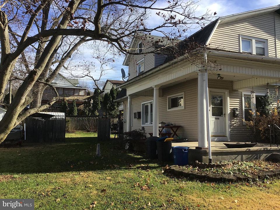 2nd image of 4321 10th Ave