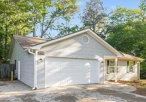 7853 Dogwood Way Photo 1