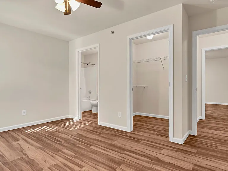 1112 Bertling St #7 — Photo 11