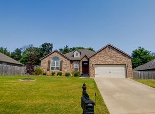 2110 Quinlan Ave, Lowell, AR 72745