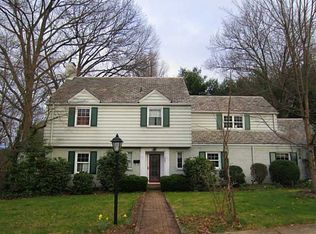 1045 Edgewood Rd, New Kensington, PA 15068