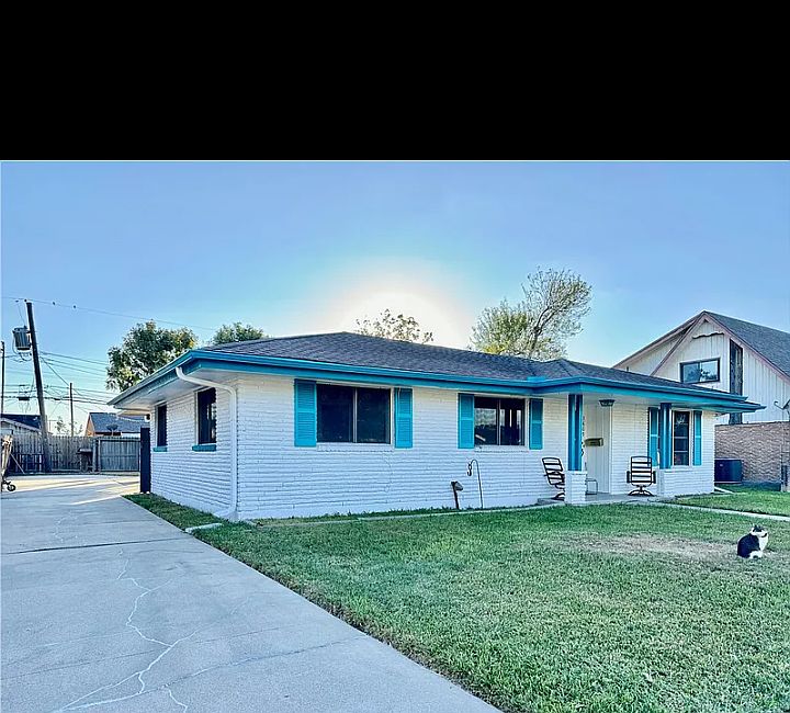 1st image of 3609 Bentwood Ln