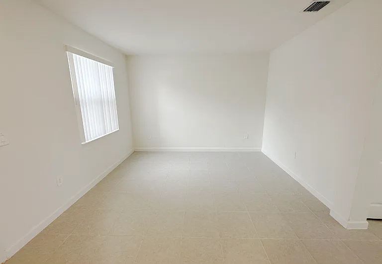 12432 NW 23rd Ct #12432 — Photo 11