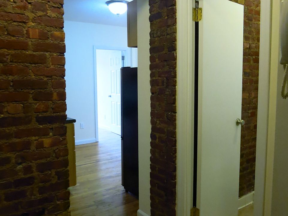 1st image of 236 E 80th St APT 15