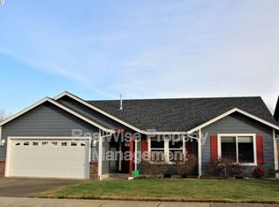 322 Ashwood St, Sutherlin, OR