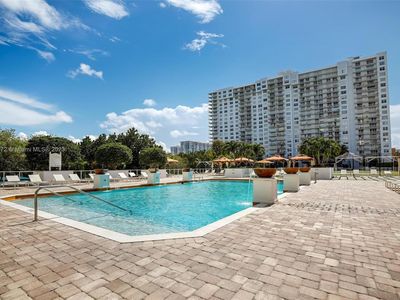 2801 NE 183rd St APT 108W, Aventura, FL, 33160