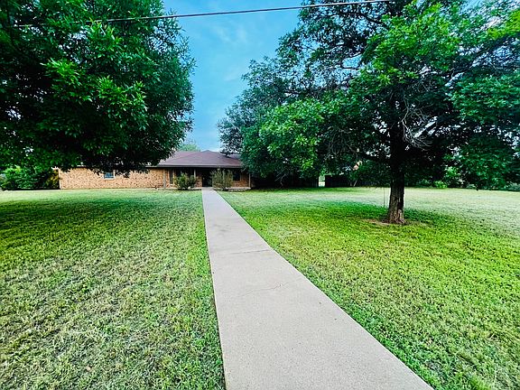 3rd image of 5502 Meadow Dr