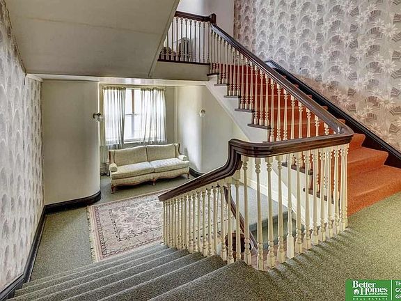 4th image of 120 N 32nd Ave #5