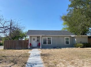 700 E 10th St, Del Rio, TX 78840