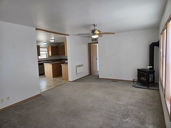 5th image of 509 Marciana St