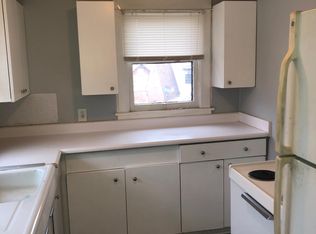 422 W Main St APT 4, Greeneville, TN 37743