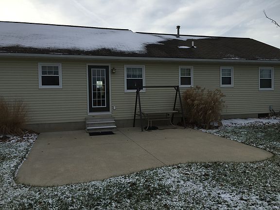 4th image of 105 Hemlock Dr