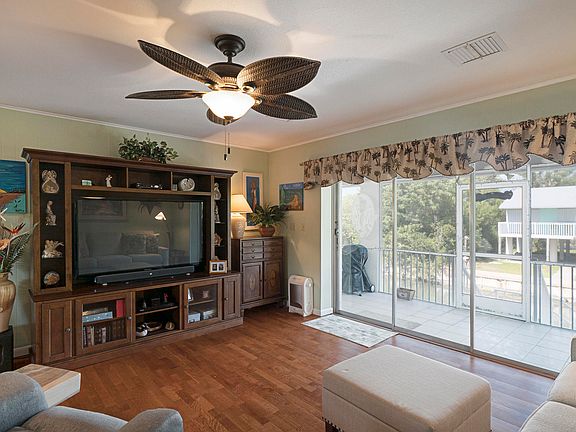5th image of 29051 Magnolia Dr