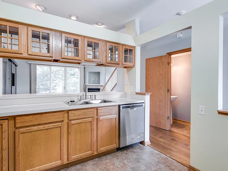 2535 Carrolwood Rd — Photo 7