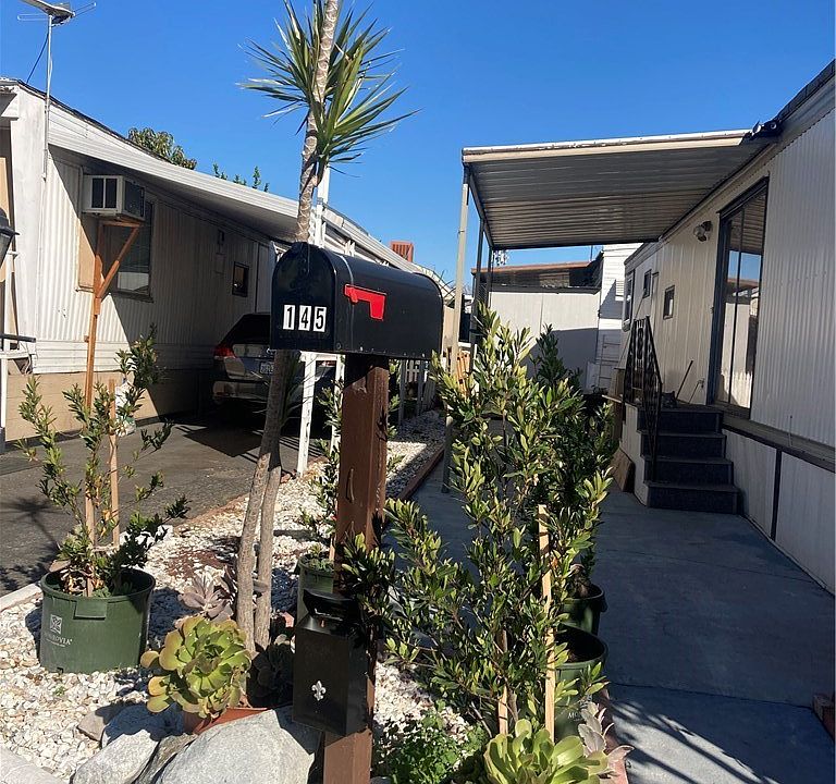 1st image of 1045 N Azusa Ave Trailer 145