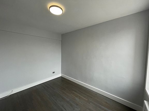 4th image of 47-20 40th St #3A
