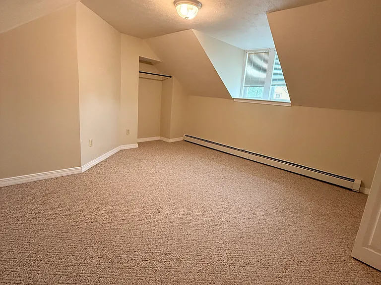63 Maple St #102 — Photo 15