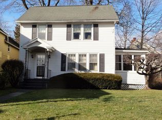 19 Dutchess Ave, Millerton, NY 12546