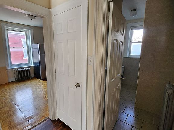 3rd image of 113-115 N 12th St #115-2