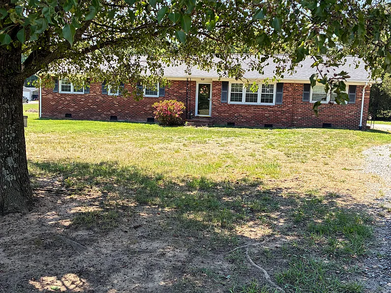 3949 Lewiston Rd — Photo 1