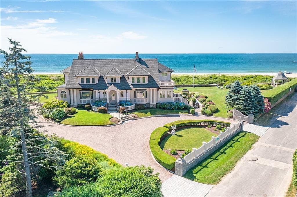 8 Manatuck Ave, Westerly, RI 02891 MLS 1344036 Zillow