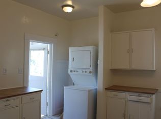 48 Nicholl Ave, Richmond, CA 94801