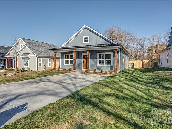 4th image of 229 N River St