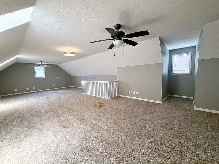 10812 Windridge Dr — Photo 18