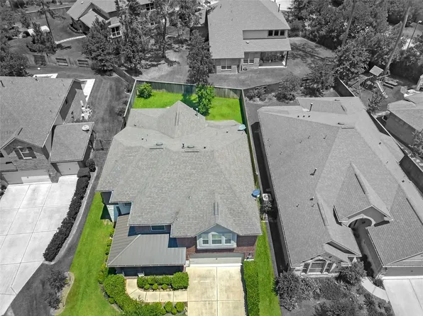 18 Garden Path Pl, Tomball, TX 77375
