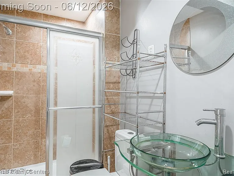 45149 Bartlett Dr — Photo 49