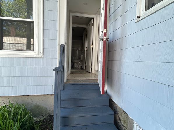 79 Franklin St #2