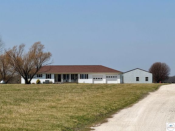 4th image of 1391 2470 County Rd