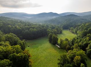 228 Holly Branch Dr, Ellijay, GA 30536