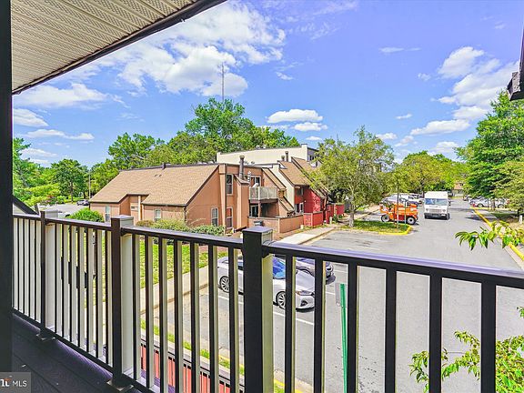 3rd image of 8075 Pantano Pl #6