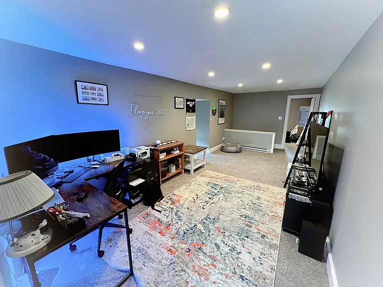 325 S 4th St #1 — Photo 17