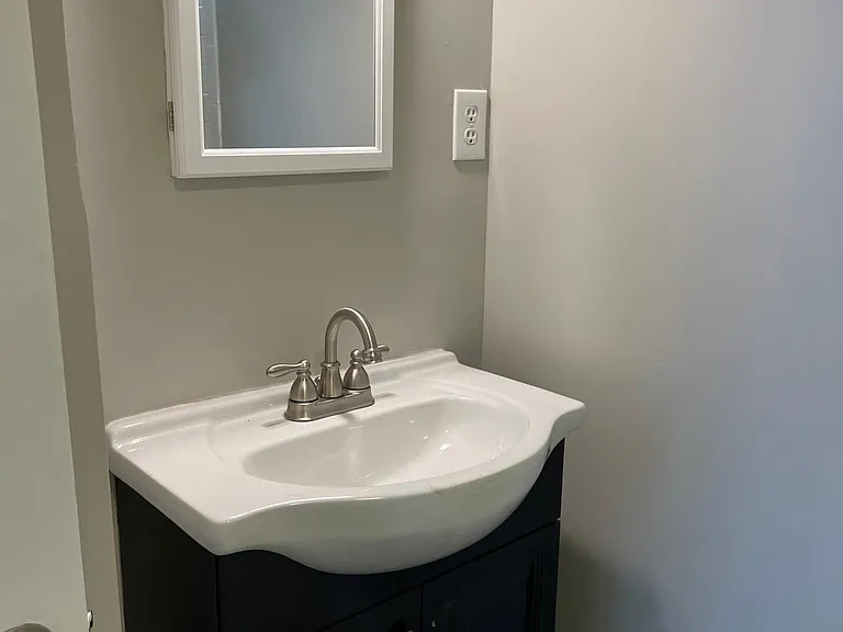 1676 Western Ave #3-E — Photo 1