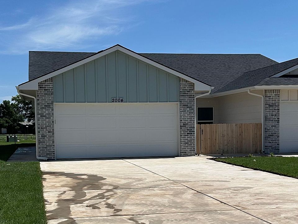 1st image of 2004 N Melody Ln