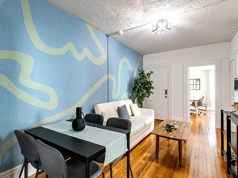 2224 SW 6th St #3 — Photo 6