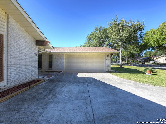 2nd image of 110 BARCELONA DR