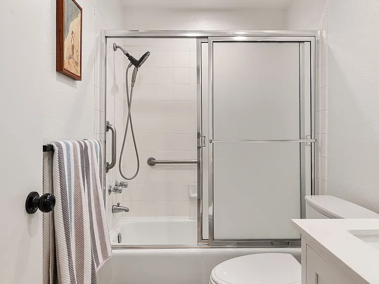 49031 Mariposa Dr — Photo 29