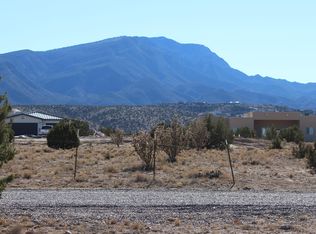 7 Mustang Rd, Placitas, NM 87043