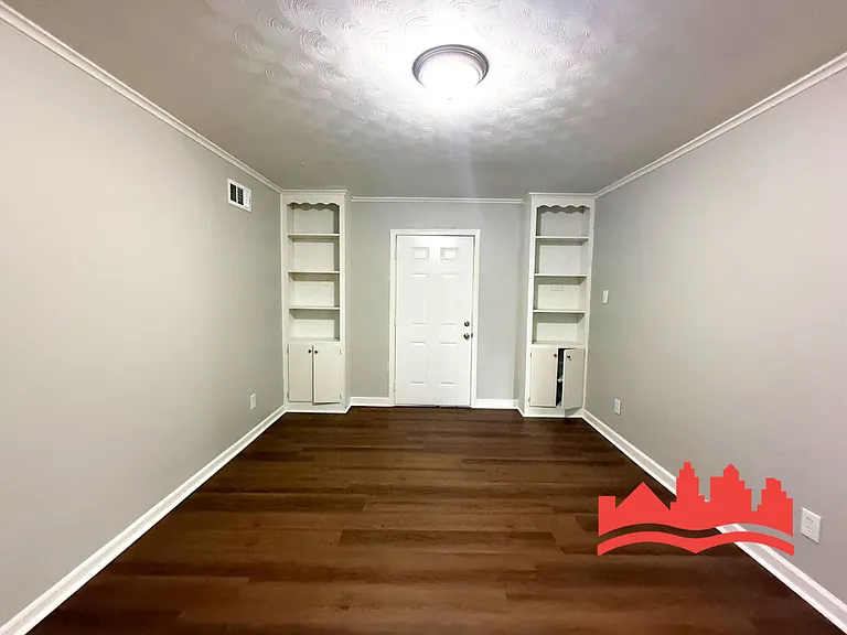3270 Fairbanks St — Photo 10