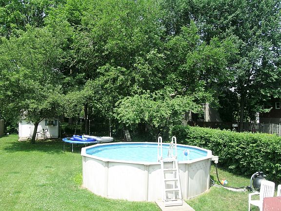 Yard large enough for pool, swing and garden 