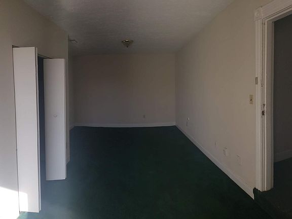 4th image of 1716 N 22nd St