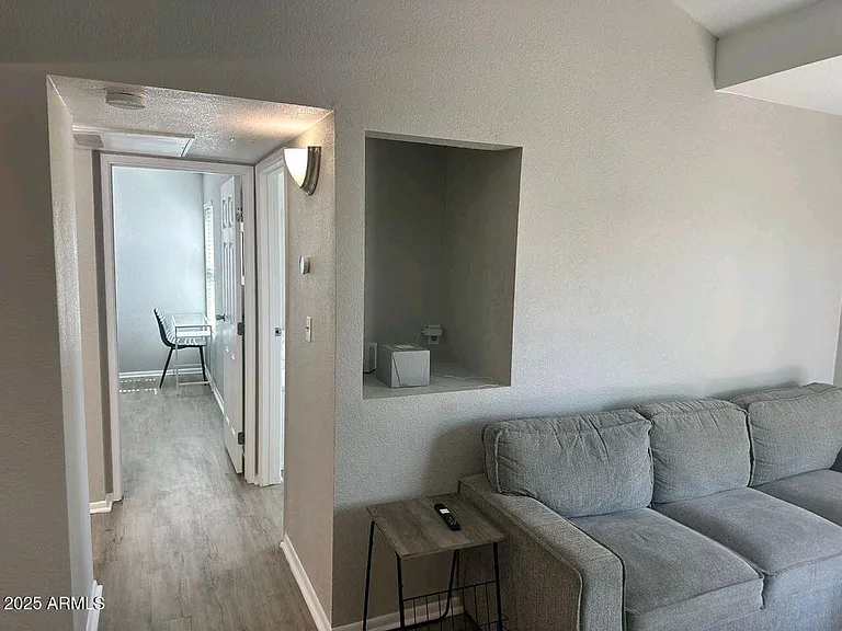 1745 E Glenn St #220 — Photo 8