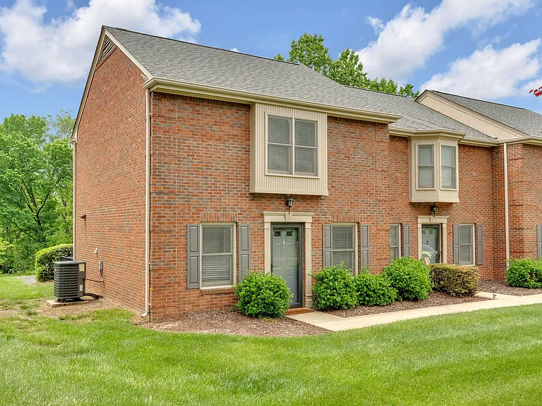 1705 W Lakeview Dr #1 — Photo 22