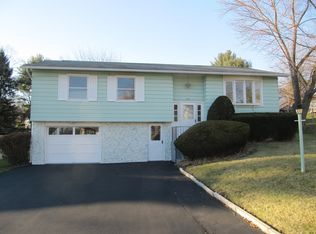 1125 Ivon Ave, Endwell, NY 13760