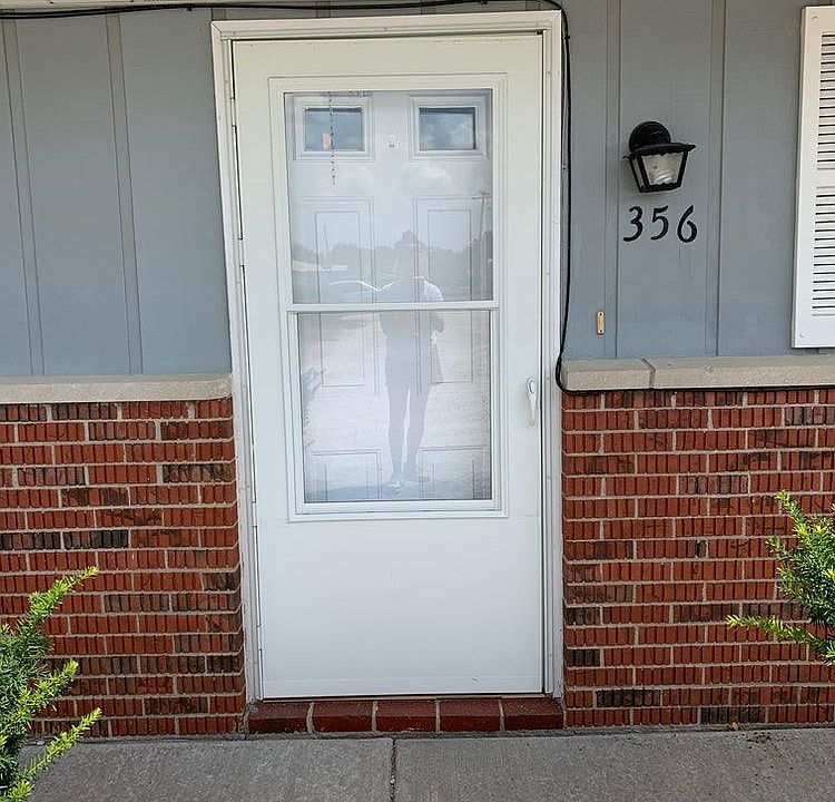 1st image of 356 W Douglas St